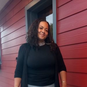 Meet your Posher, Diana